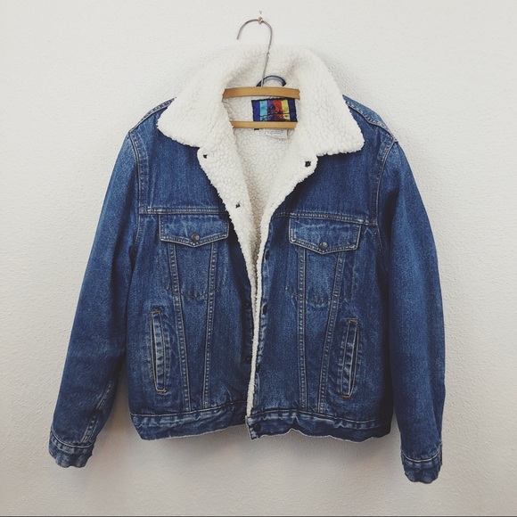 Vintage Jackets & Blazers - Vintage denim Sherpa Jacket